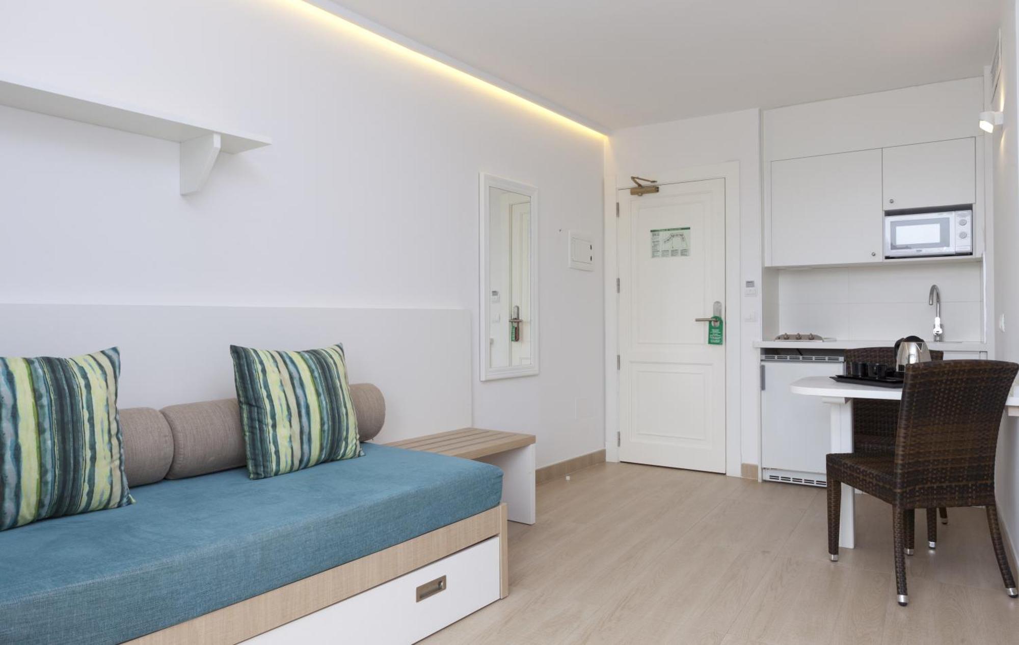 Marvell Club Hotel & Apartments San Antonio  Pokoj fotografie